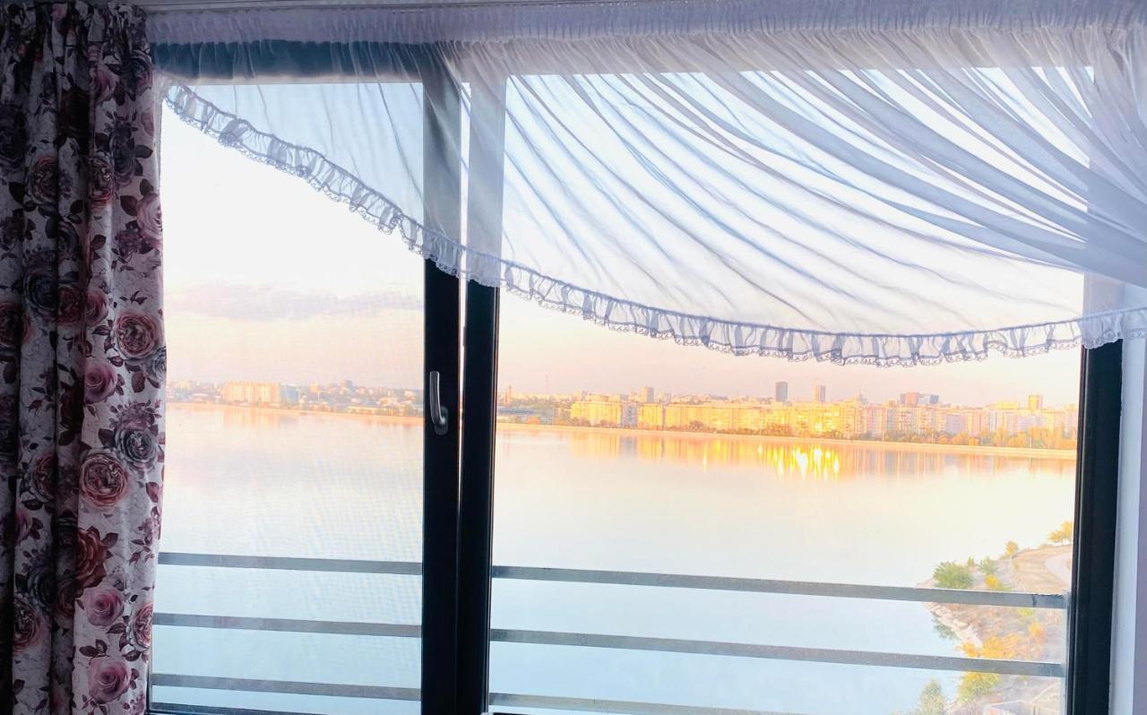 Lake House - Bucuresti エクステリア 写真